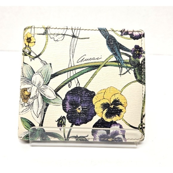 Gucci Other - GUCCI Flora Infinity Bifold Wallet White Calfskin Multi Floral 04848 Authentic